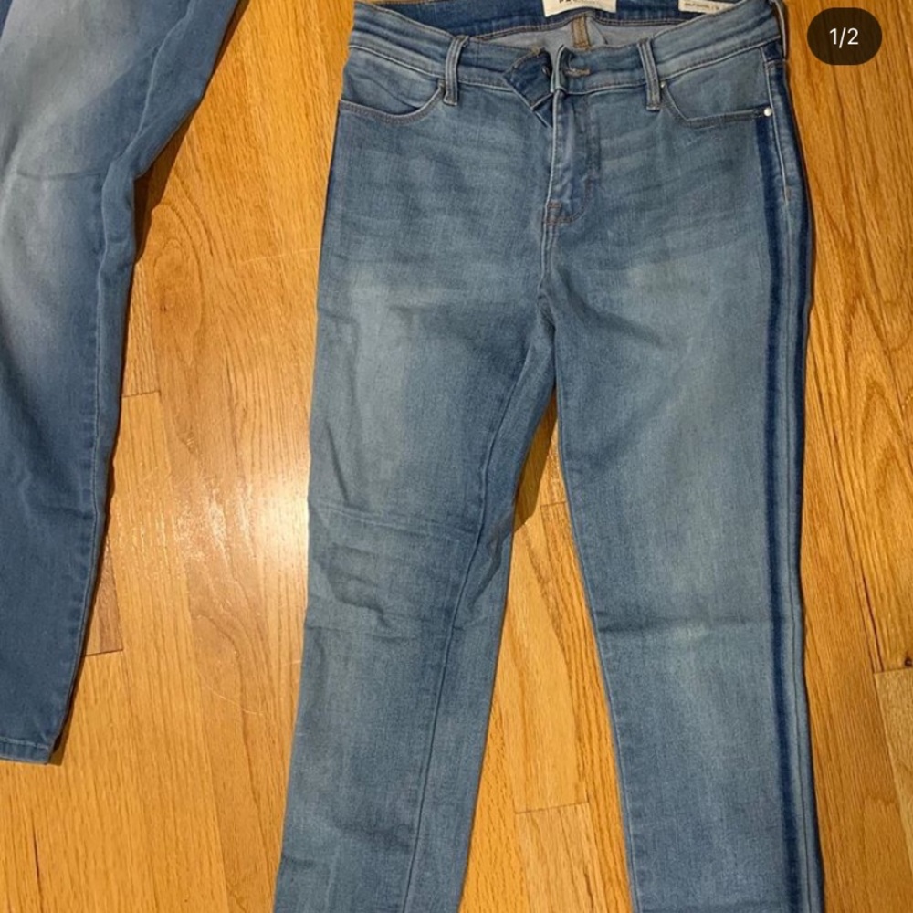 Pacsun jeans with blue stripes down the sides